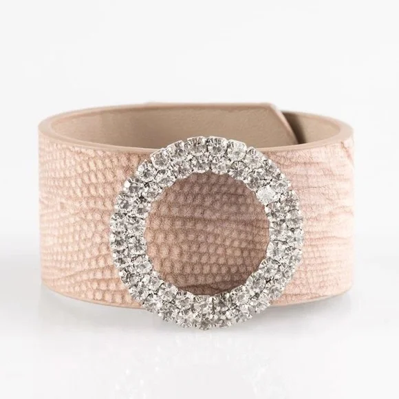 Ring In The Bling Brown Urban Snap Bracelet - Picture 2 of 2